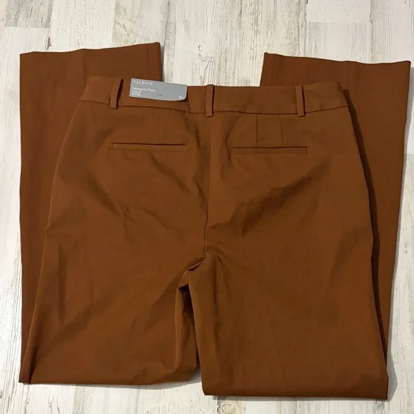 Talbots Women’s Newport Pants Trouser Leg Size 8P NWT - Picture 3 of 10